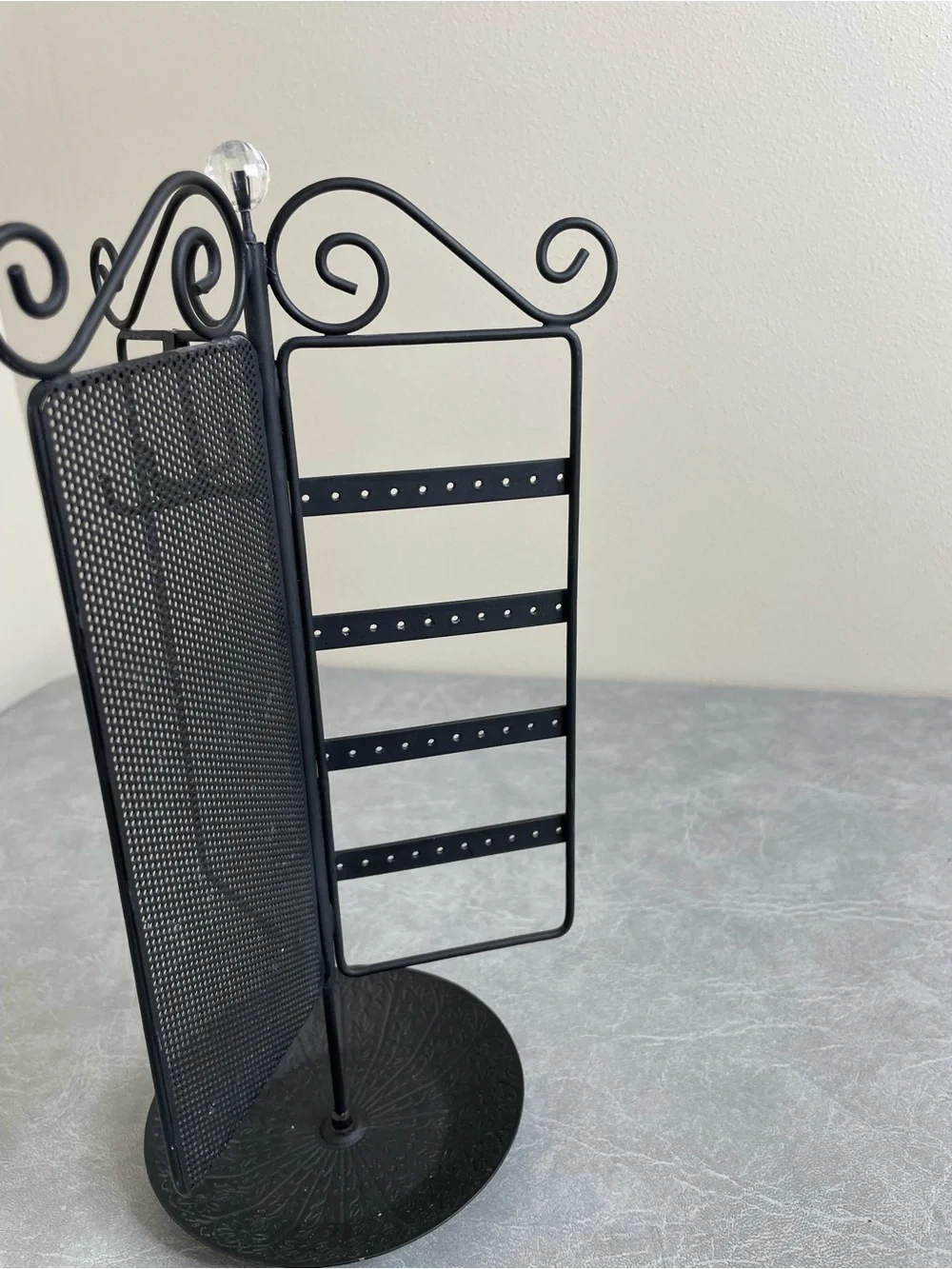 Black Rotating Jewelry & Earring Organizer Stand